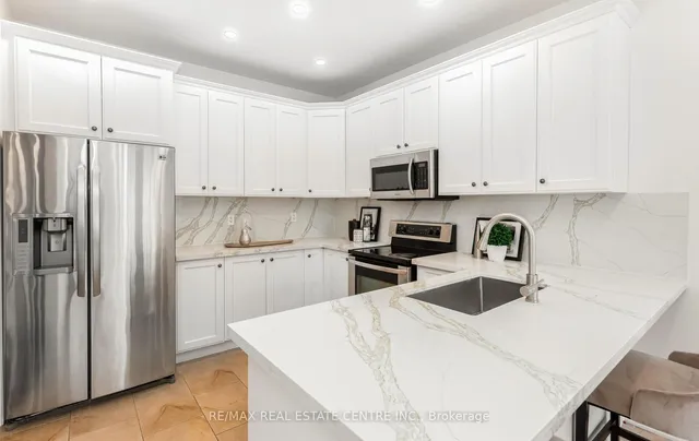 Additional image 18 of 1268 Rolph Terr