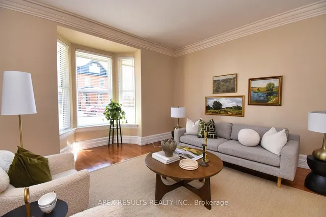 Additional image 3 of 332 KING St