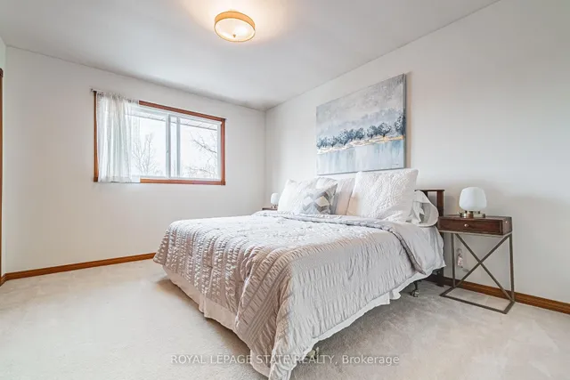 Additional image 24 of 117 Iona Ave