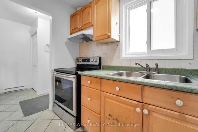 Additional image 6 of 18 Jasmine Sq