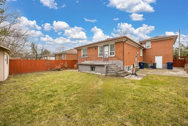 Additional image 29 of 9 Brett Ave