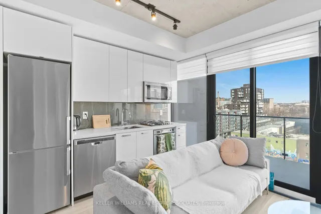 Additional image 11 of 458 Richmond St Unit 908