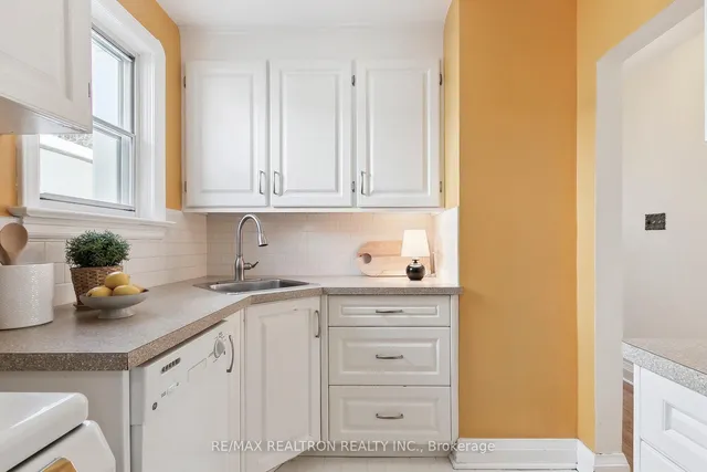 Additional image 15 of 105 Brooklawn Ave