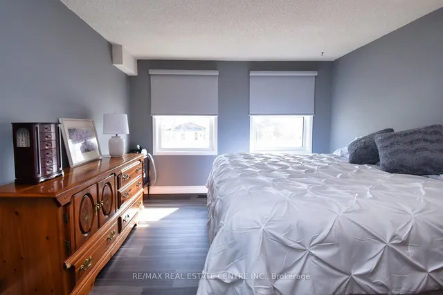 Additional image 19 of 56 Muscot Dr