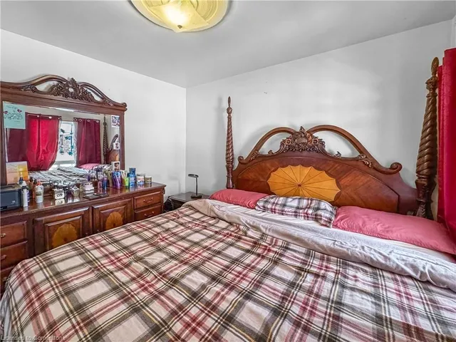 Additional image 8 of 55 Connaught Ave