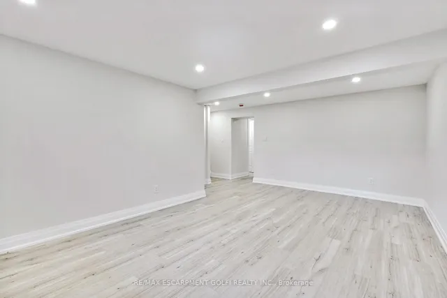 Additional image 24 of 79 Hanover Pl