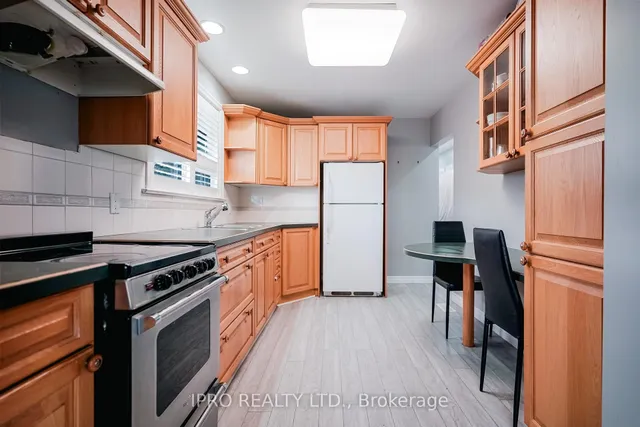 Additional image 11 of 8 Chandler Dr