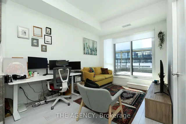 Additional image 17 of 395 Dundas St