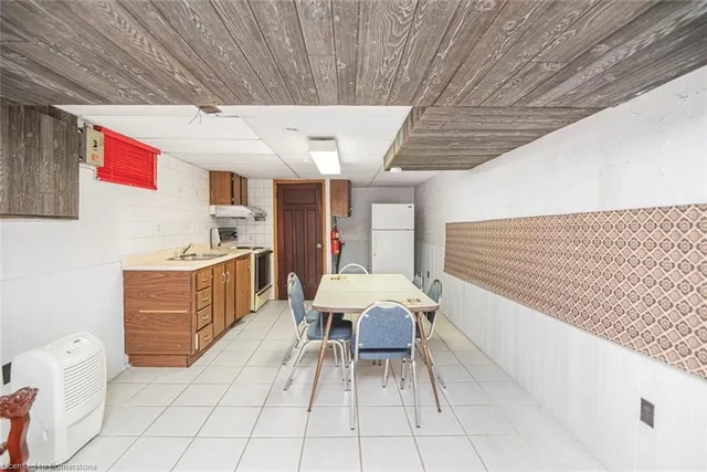 Additional image 29 of 366 Franklin Dr