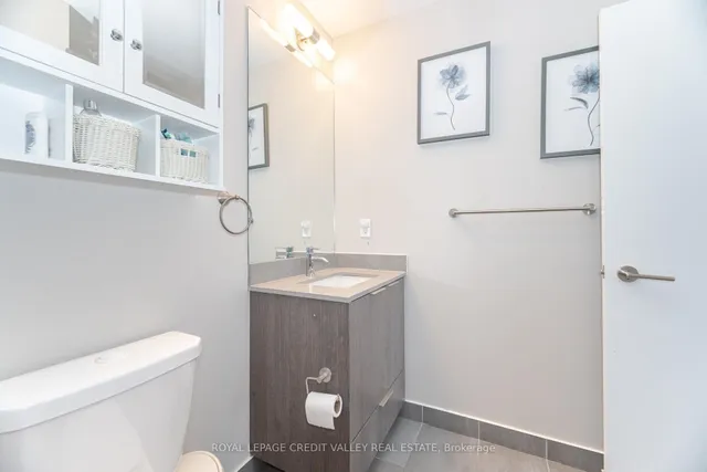 Additional image 20 of 32 Forest Manor Rd Unit 413