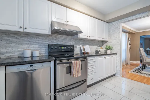 Additional image 15 of 69 Parkside Dr