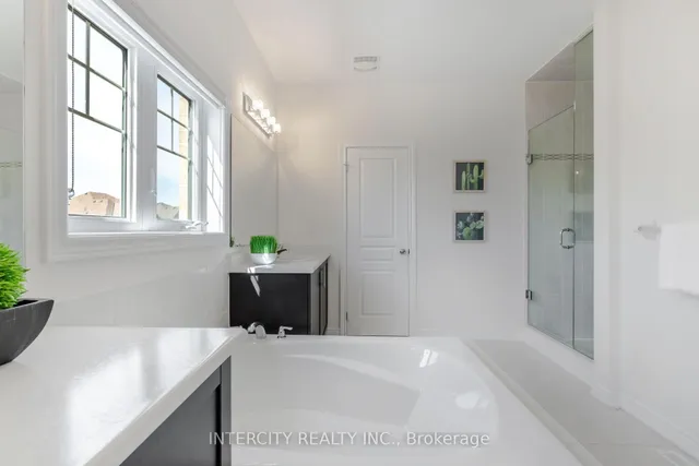 Additional image 23 of 28 Ezra Cres