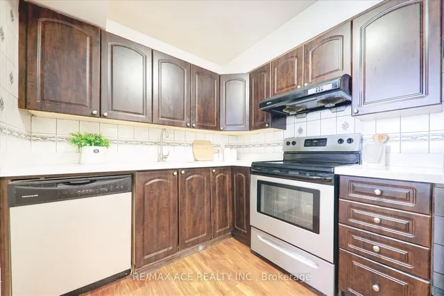 Additional image 16 of 330 Mccowan Rd Unit 903