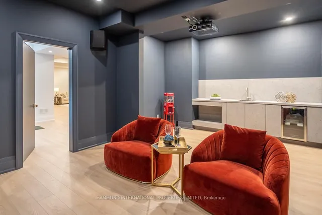 Additional image 30 of 24 Totteridge Rd