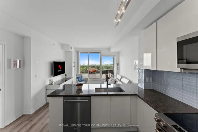 Additional image 8 of 621 Sheppard Ave Unit TPH02