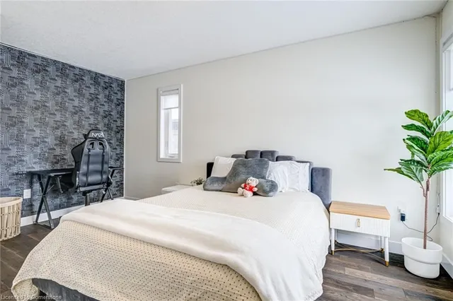 Additional image 33 of 182 Klein Cir