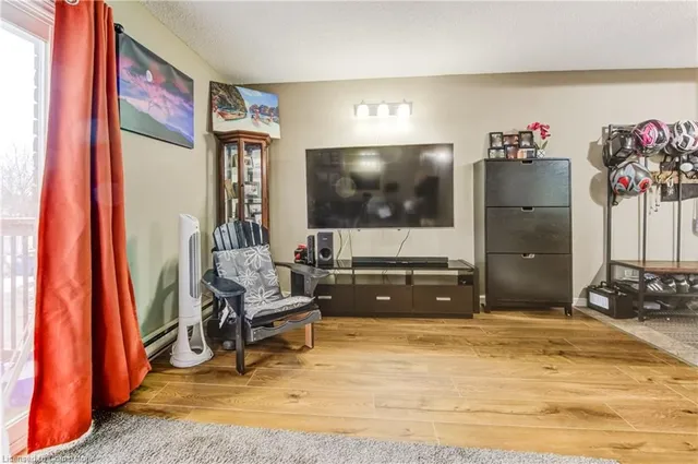 Additional image 15 of 266 Overlea Dr Unit 408