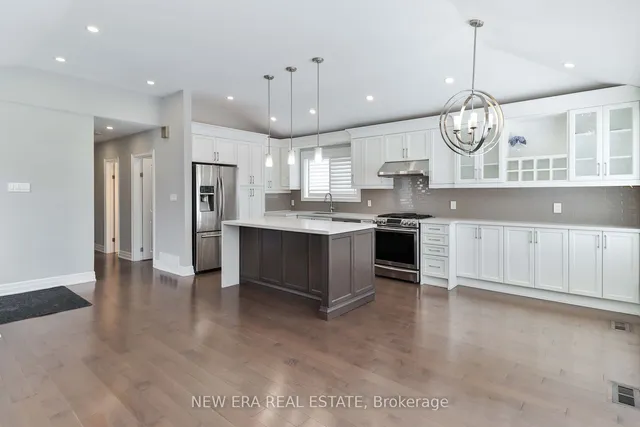 Additional image 4 of 16 Gentian Dr