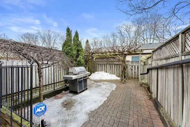 Additional image 41 of 8 Alex Mews