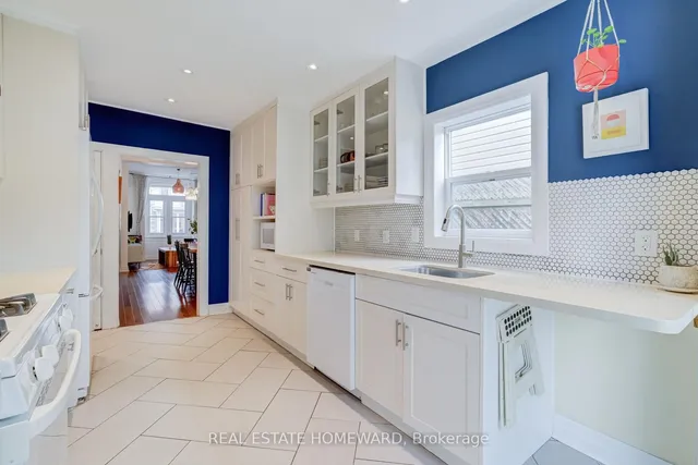 Additional image 14 of 104 Manning Ave