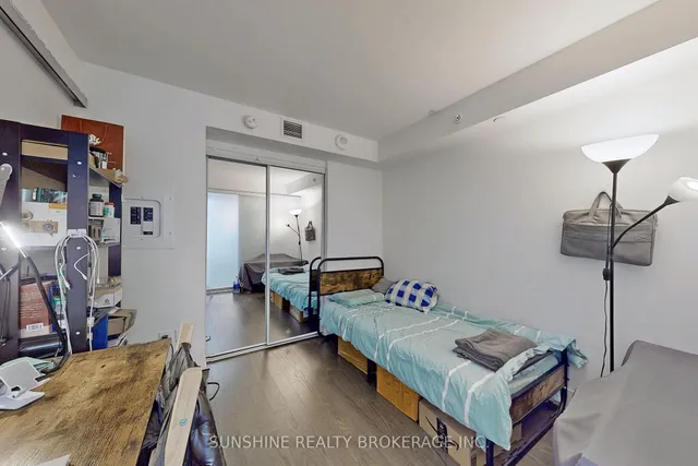 Additional image 35 of 955 Bay St Unit 905