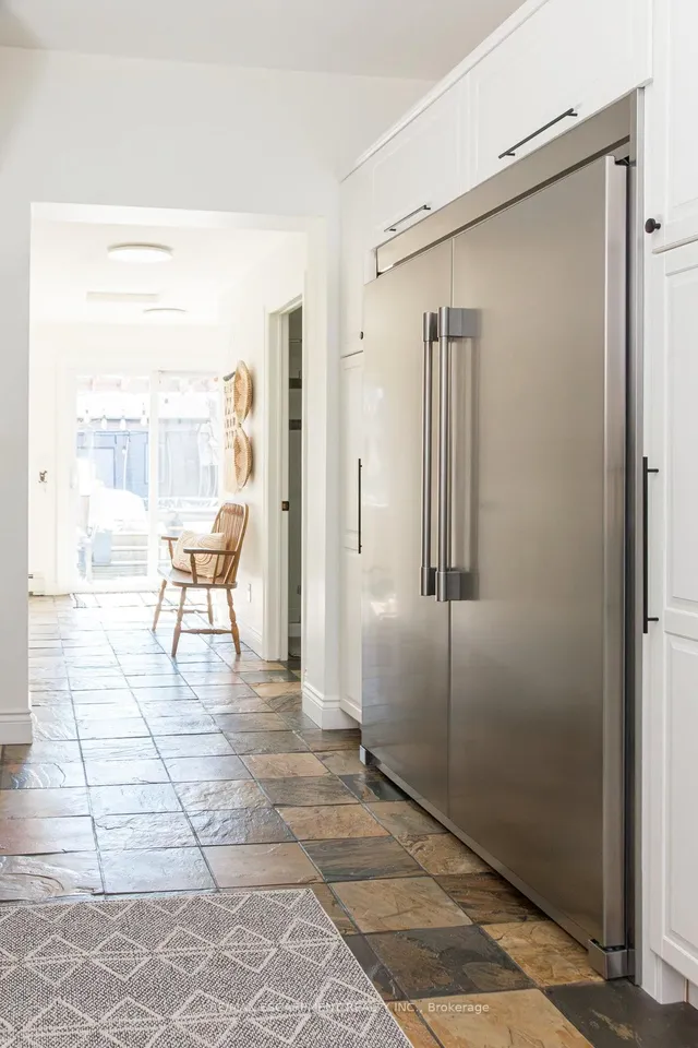 Additional image 16 of 21 Murray St