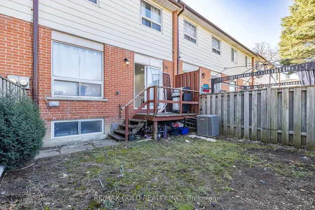 Additional image 47 of 7560 Goreway Dr Unit 18