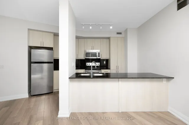 Additional image 6 of 85 The Donway N/A Unit 1004