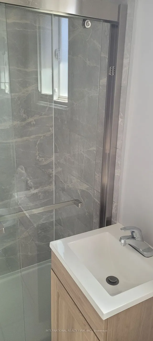 Additional image 11 of 27 Charcoal Dr