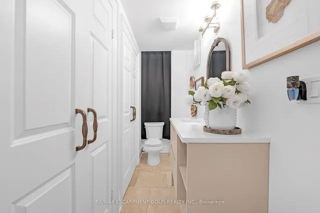 Additional image 32 of 86 Herkimer St Unit 13