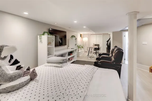 Additional image 25 of 6 BIRCHLEA Ave