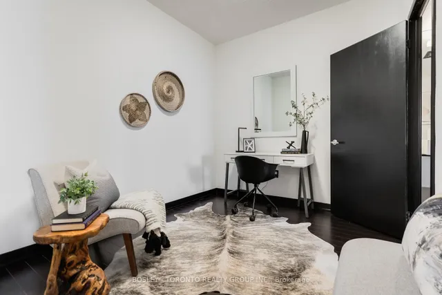 Additional image 28 of 38 Dan Leckie Way Unit 3011