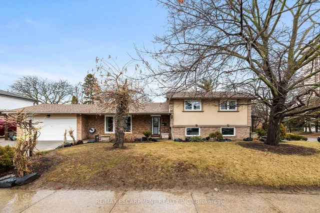 Additional image 4 of 1045 Bloor St