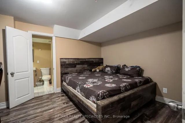 Additional image 13 of 49 Squire Ellis Dr