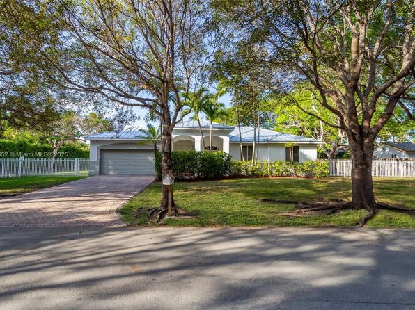 9431 SW 150th St, Miami, FL 33176
