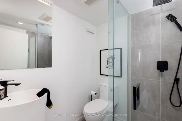 Additional image 8 of 82 Lombard St Unit PH 912