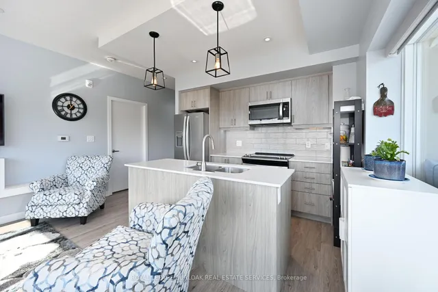 Additional image 15 of 16 Markle Cres Unit 409