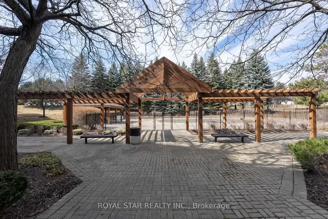 Additional image 36 of 12 Laurelcrest St Unit 811