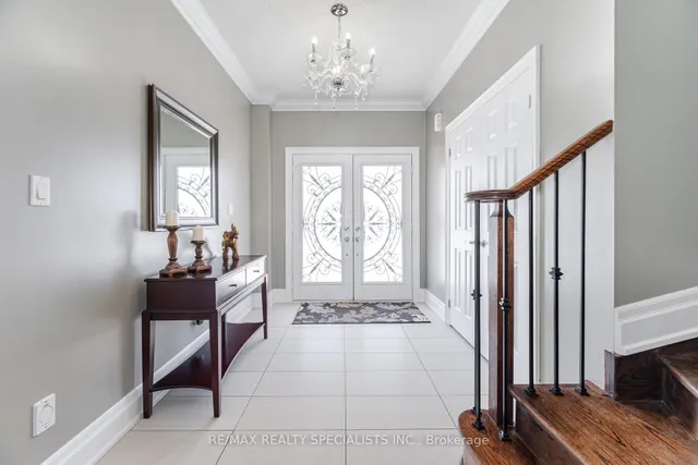 Additional image 4 of 122 Teal Crest Circ