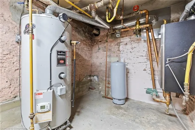 Additional image 30 of 17 Webber Ave