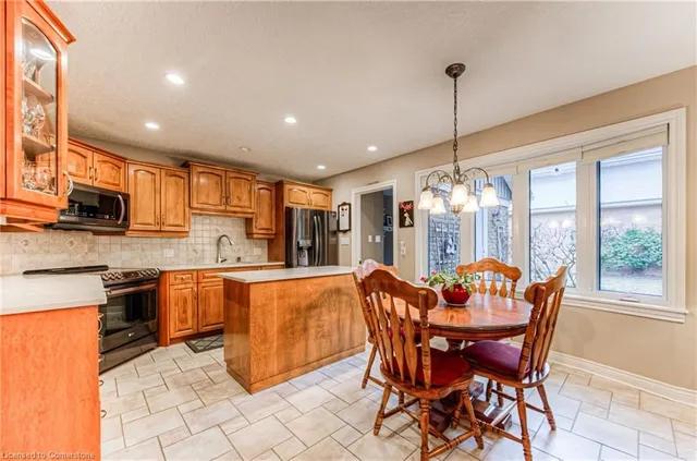 Additional image 7 of 173 Ripplewood Cres