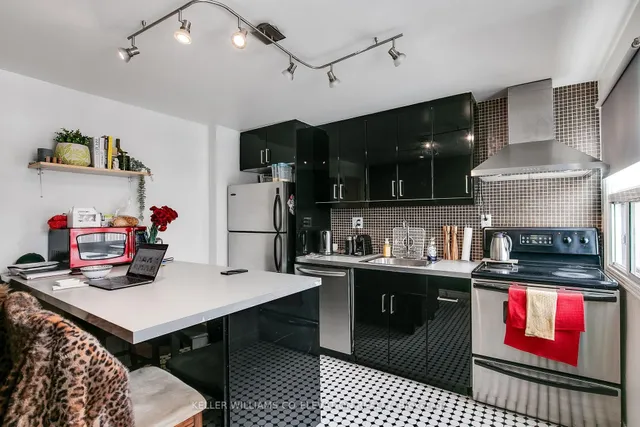 Additional image 22 of 261 Palmerston Ave