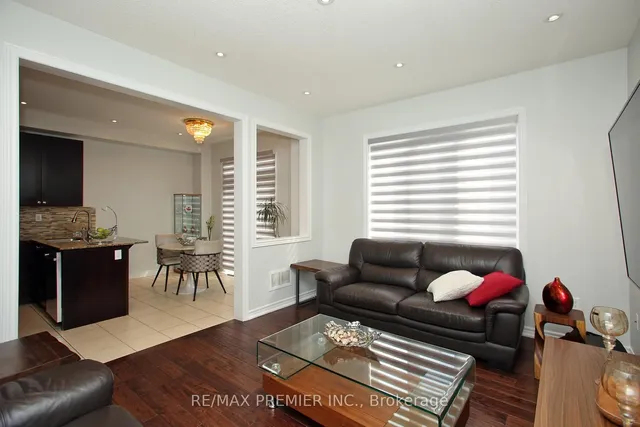 Additional image 8 of 53 Baby Pointe Tr