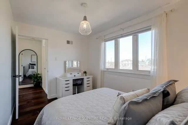 Additional image 23 of 1454 Wilson Ave