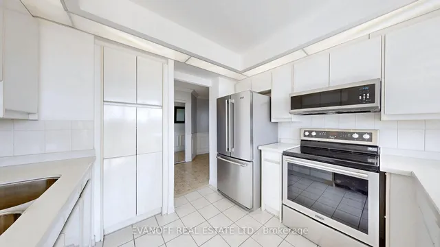 Additional image 13 of 10 Guildwood Pkwy Unit 1030