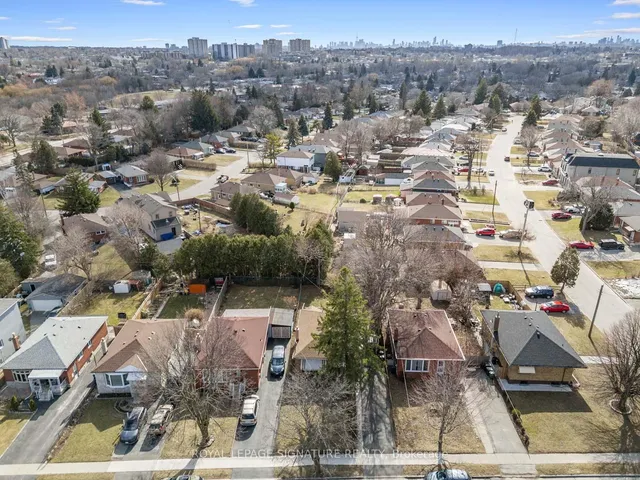 Additional image 31 of 16 Gage Ave