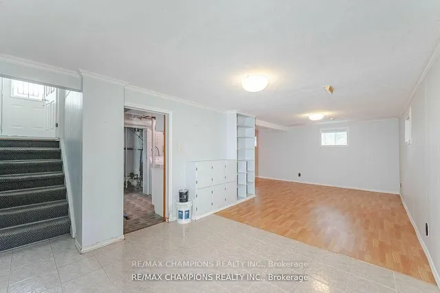 Additional image 34 of 53 Beechwood Cres