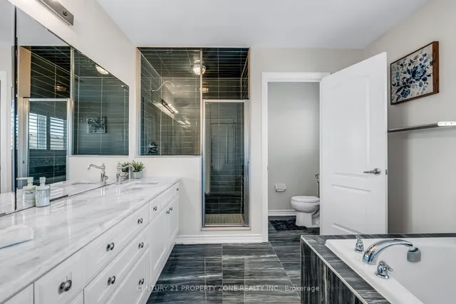 Additional image 34 of 8 Young Garden Cres