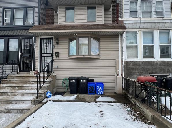 2650 S Daggett St, Philadelphia, PA 19142