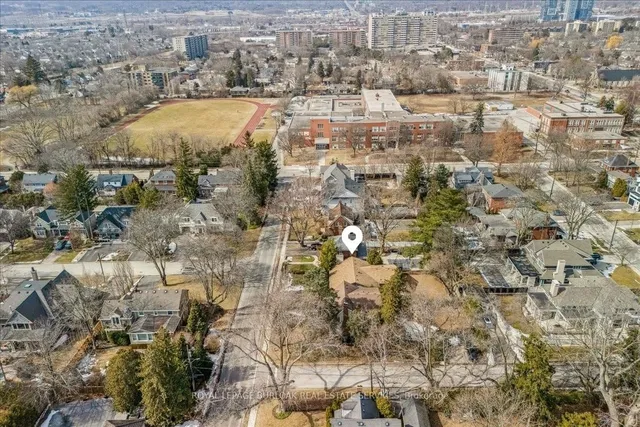 Additional image 33 of 607 Hurd Ave